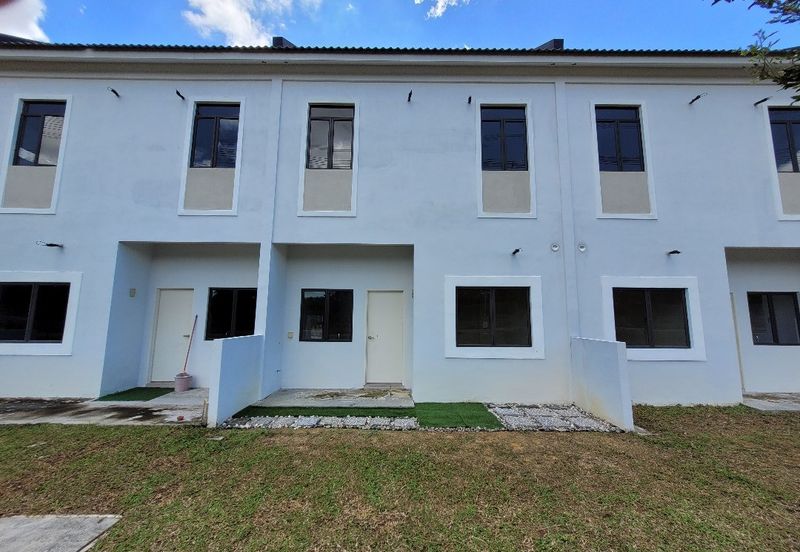 Monet Springtime @ Sunsuria City