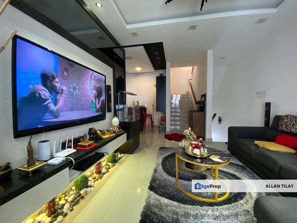 Bandar 16 Sierra Puchong 2 Storey Townhouse, Selangor, Puchong