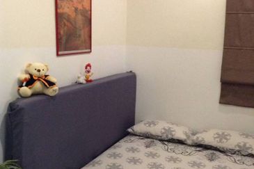 Tropicana City Tropics