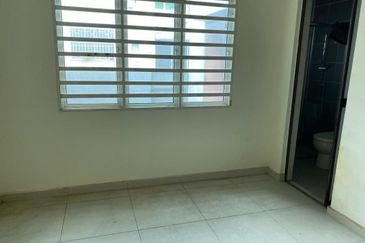 Taman Lapangan Hartamas Botani