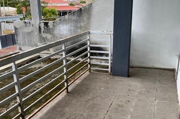 Taman Lapangan Hartamas Botani