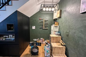 ATHIRA, Bandar Bukit Raja