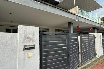 Taman Lapangan Hartamas Botani