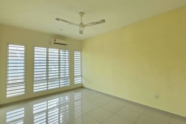 Taman Lapangan Hartamas Botani