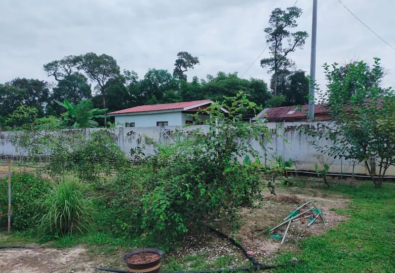 Jalan Pasir Puteh, Station 18