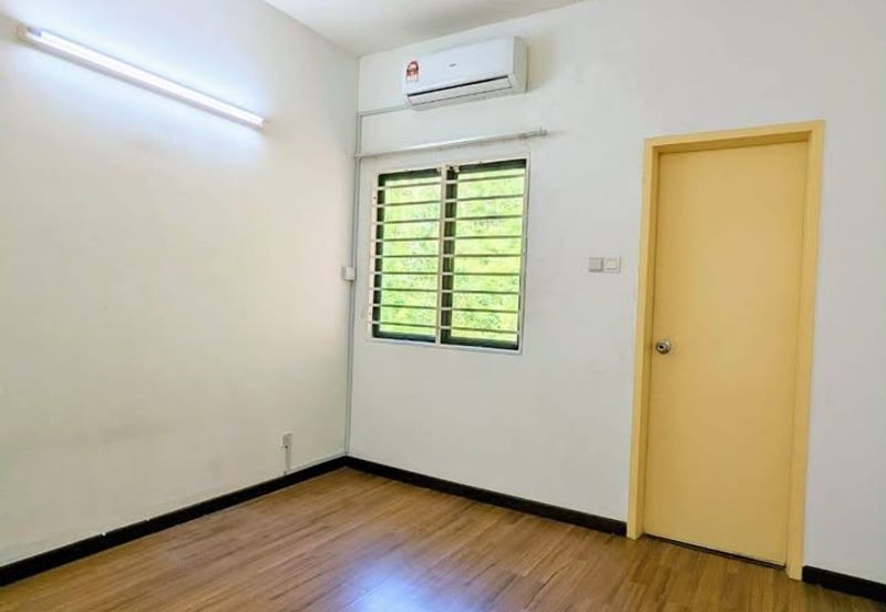 Cahaya SPK, Seksyen U9