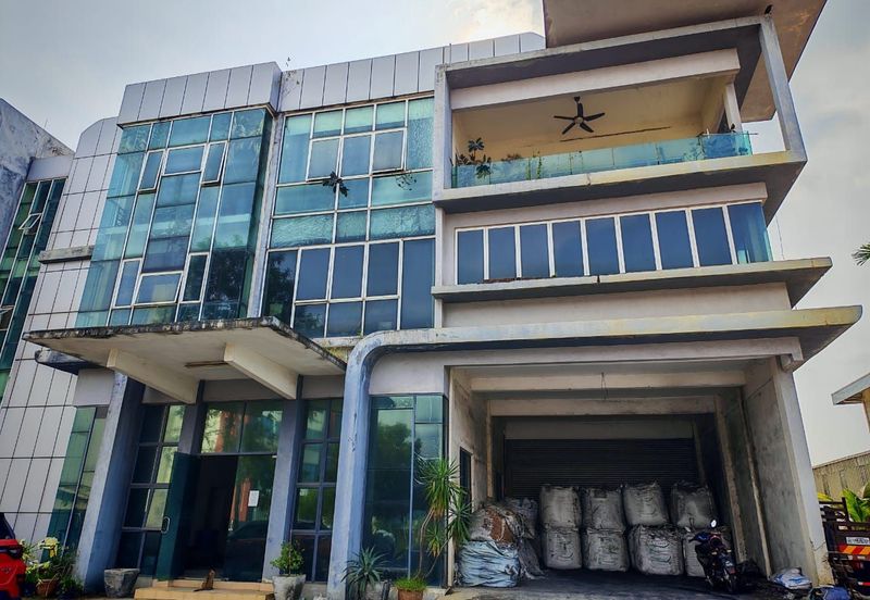 Bukit Kemuning Industrial Park