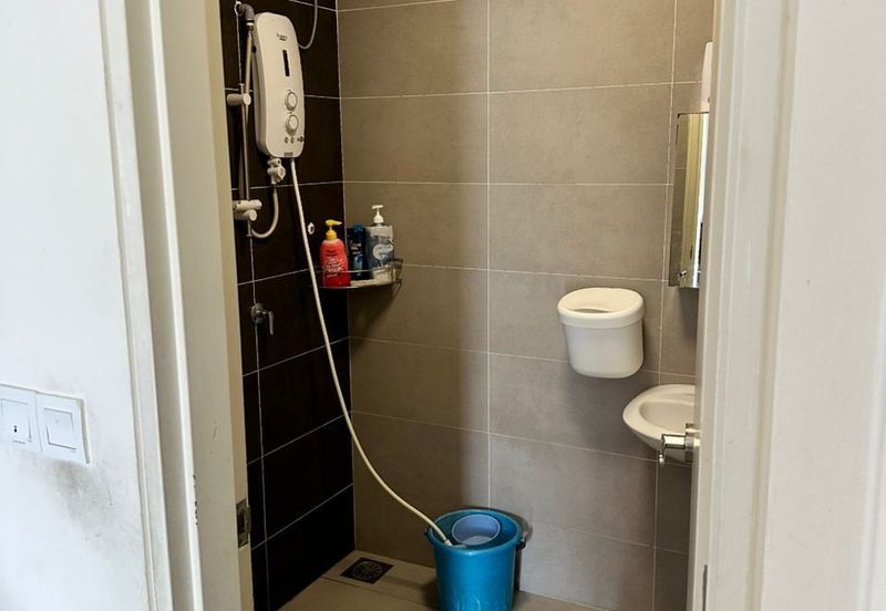 Monet Lily @ Sunsuria City