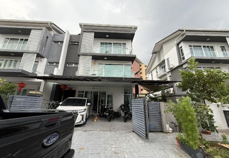 Bandar Mahkota Cheras