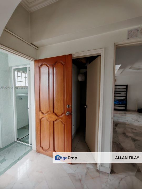 Awana Puri Condominium Cheras Corner Penthouse, Kuala Lumpur, Cheras