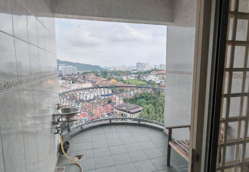 Awana Puri Condominiums