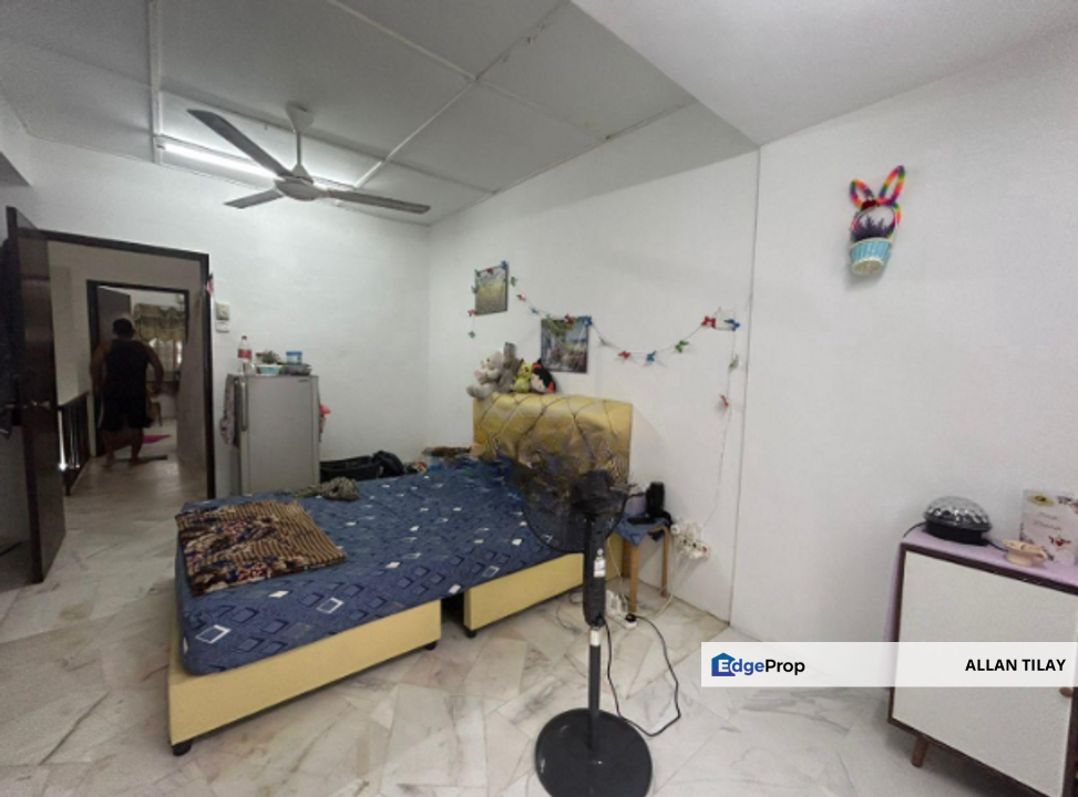 Taman Sri Muda Seksyen 25 Shah Alam 2 Storey Terrace, Selangor, Shah Alam