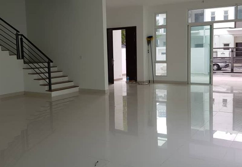 Suria Villa @ Sungai Long