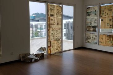 Suria Villa @ Sungai Long