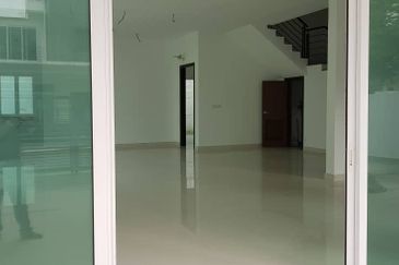 Suria Villa @ Sungai Long