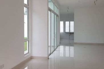 Suria Villa @ Sungai Long