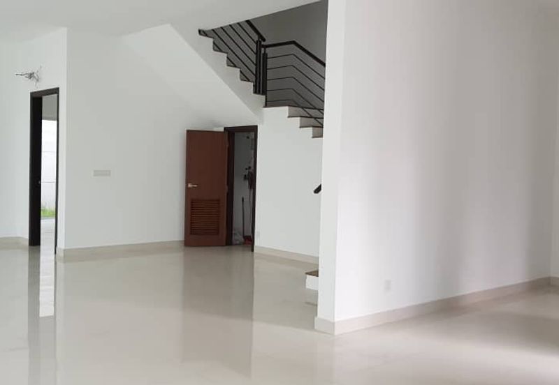 Suria Villa @ Sungai Long