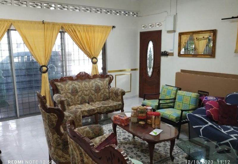 Kampung Melayu Batu Caves