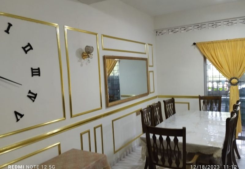 Kampung Melayu Batu Caves