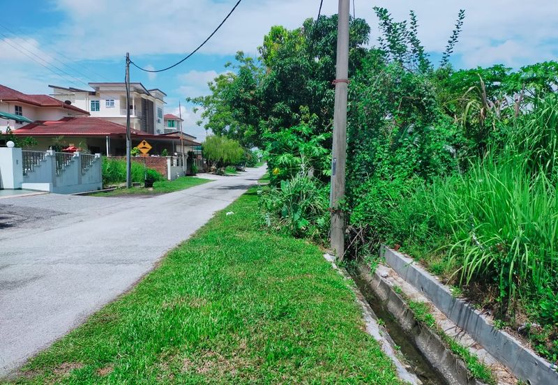 Ipoh Sri Ampang Bungalow Land