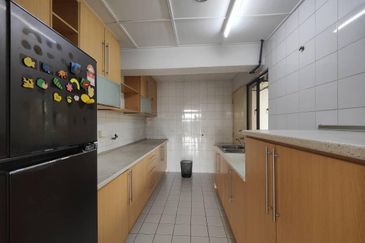 Bukit Desa Condominium