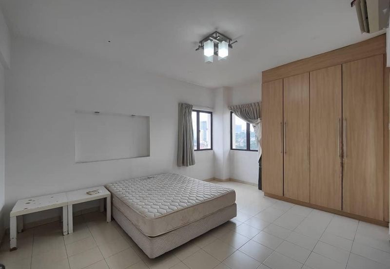 Bukit Desa Condominium