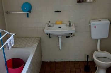 TAMAN KINTA, JALAN KAMPAR