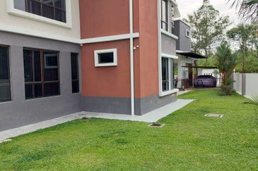 Nilai Spring Villas