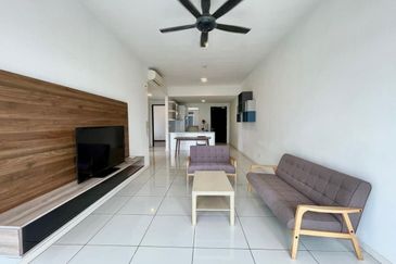 Aurora Tower @ Eco Sky