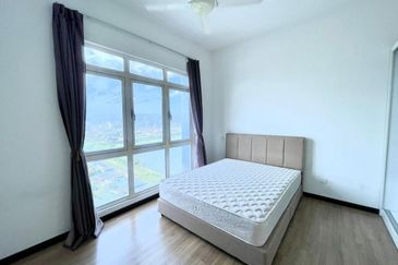 Aurora Tower @ Eco Sky