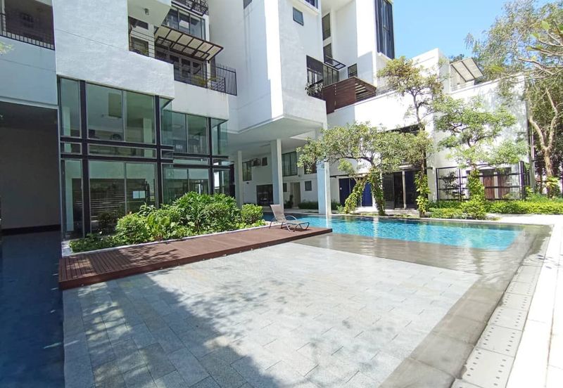 Centrio SoHo @ Pantai Hillpark