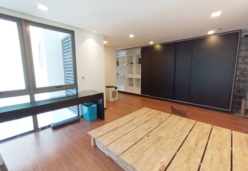 Centrio SoHo @ Pantai Hillpark