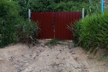 Dong Bukit Kemuning Dusun Land