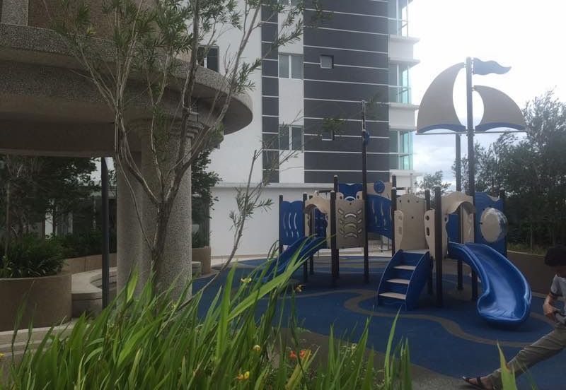 Zeta DeSkye Residence