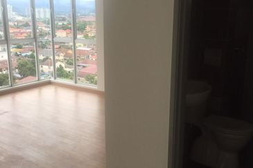 Zeta DeSkye Residence