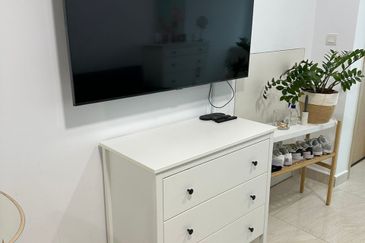 The Colony by Infinitum