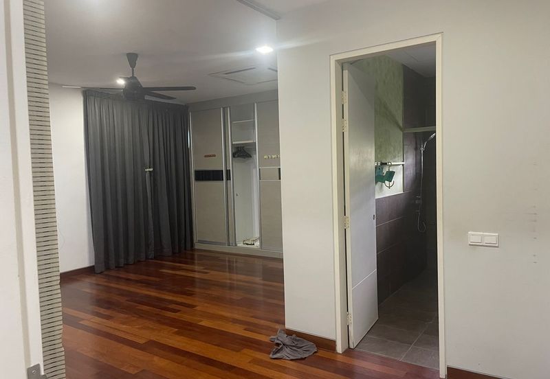 Taman Sri Hijau ( New Green Park )