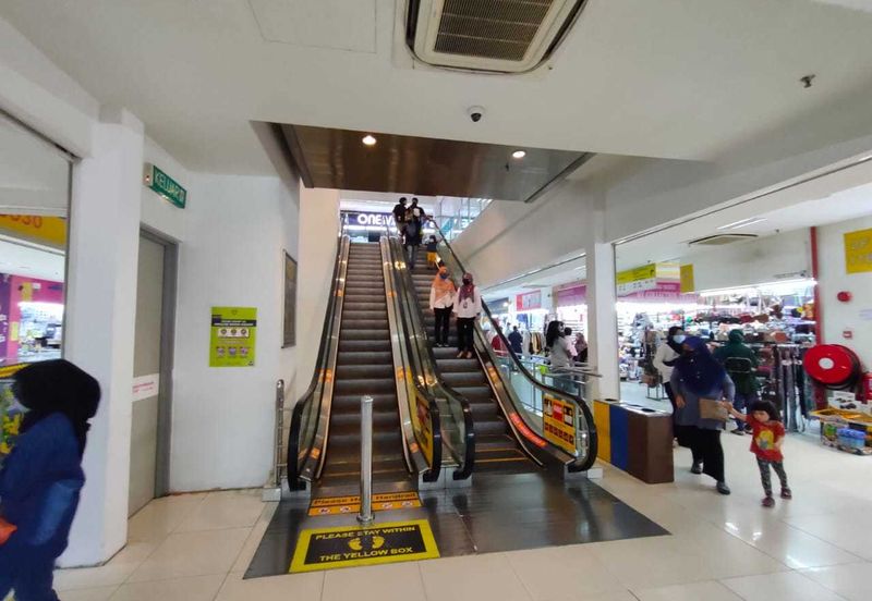 GM Klang Wholesale City