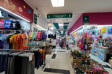 GM Klang Wholesale City