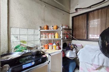 Vista Bayu Apartment, Taman Bayu Perdana