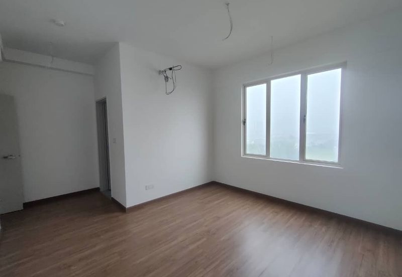 The Tresor @ Gravit 8 *