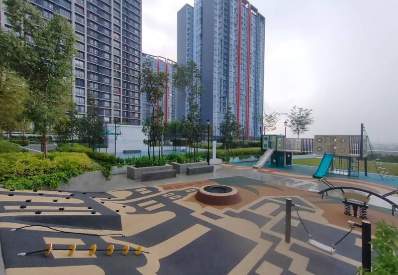 The Tresor @ Gravit 8 *