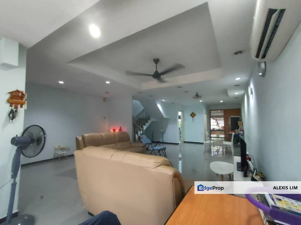 Well Maintained Terrace House Facing Field @ Off Jalan Haji Sirat, Batu Belah , Selangor, Klang