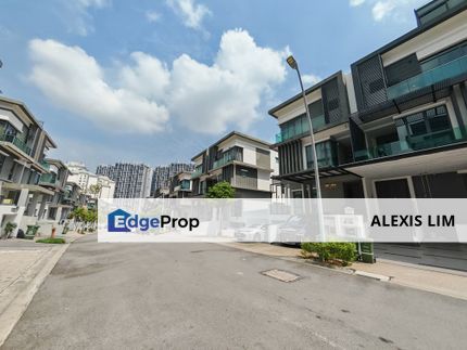 Kuala Lumpur 3.5-Storey Semi-Detached Villa For Sale , Kuala Lumpur, Desa Petaling