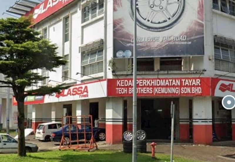 Kemuning Utama Commercial Centre