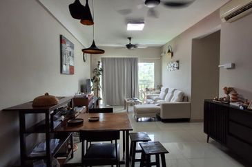 Hijauan Puteri Condominiums