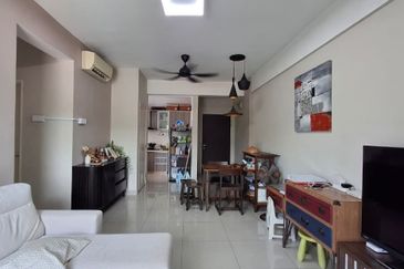 Hijauan Puteri Condominiums