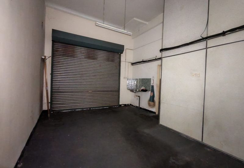 Bayu Tinggi Commercial Centre -Taipan