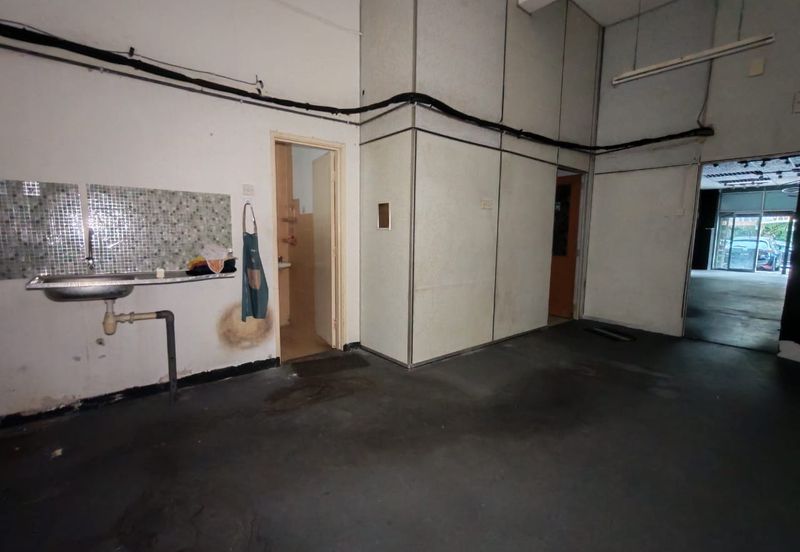 Bayu Tinggi Commercial Centre -Taipan