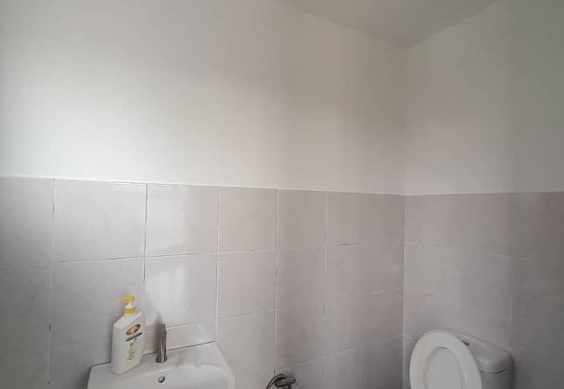 Teluk Pulai Commercial Center